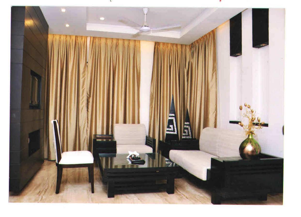 Hotel Vipul Grand Ґурґаон Екстер'єр фото